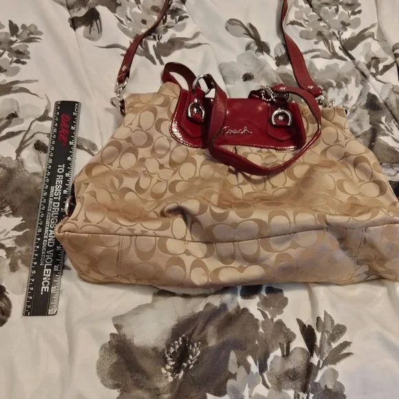 Beige and Burgundy coach handbags - Picture 2 of 5